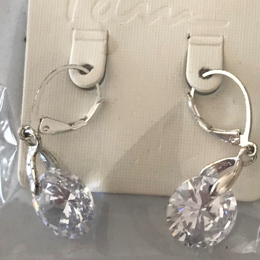 Lam Zirconia Dangle Earrings Silver